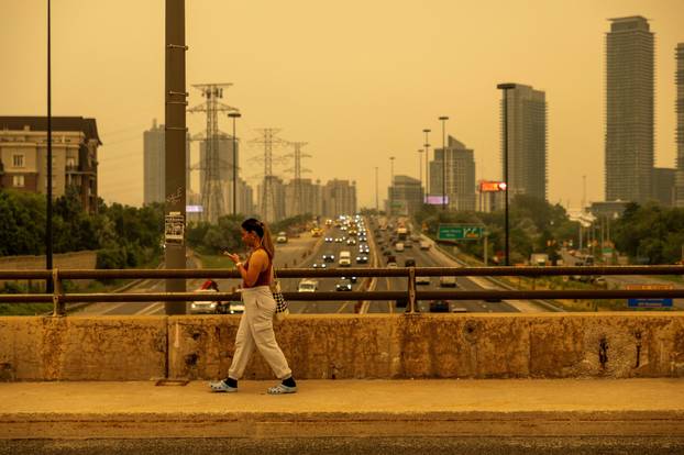 Wildfire smoke in Ontario