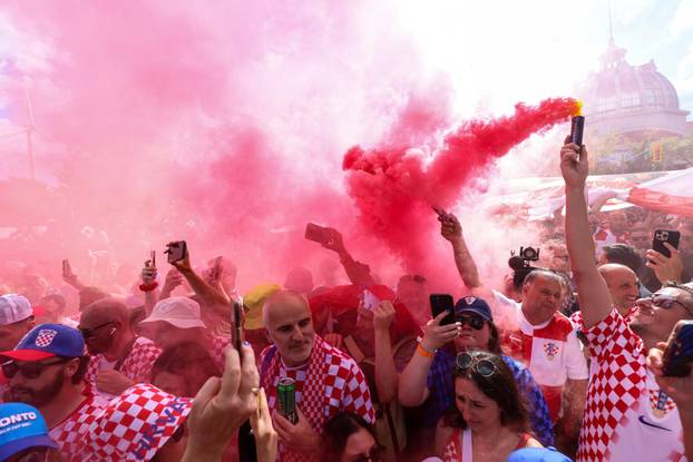 SP 2026 Toronto: Veliki hrvatski korteo prema Toronto stadionu sa 100-metarskom zastavom
