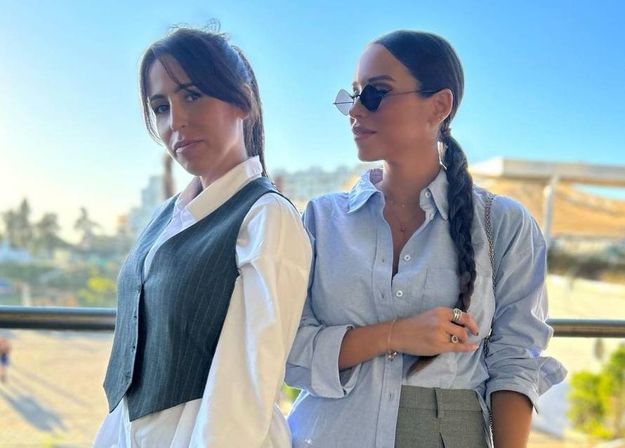 Rakitićeva supruga pokazala je svoju sestru: 'Kao blizanke ste'