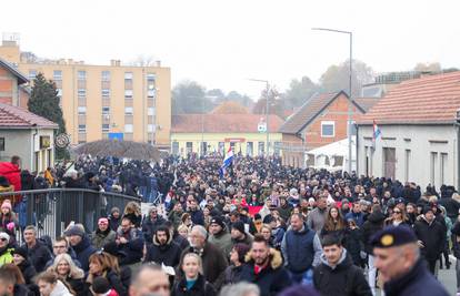 Grad Vukovar: 'U ovogodišnjoj Koloni je bilo 120.000 ljudi'