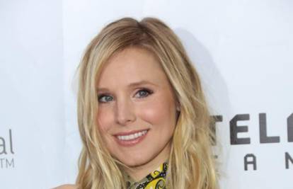 Kristen Bell je neustrašiva i  rješava misterizono ubojstvo