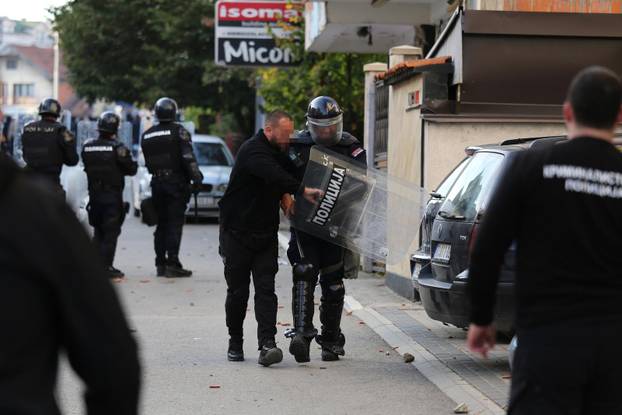 Novi Pazar: Navijači FK Novi Pazar sukobili su se s policijom u blizini Gradskog stadiona