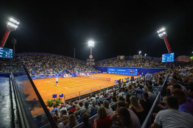 Umag: ATP turnir, polufinale, Damir Dzumhur  - Alex Molcan