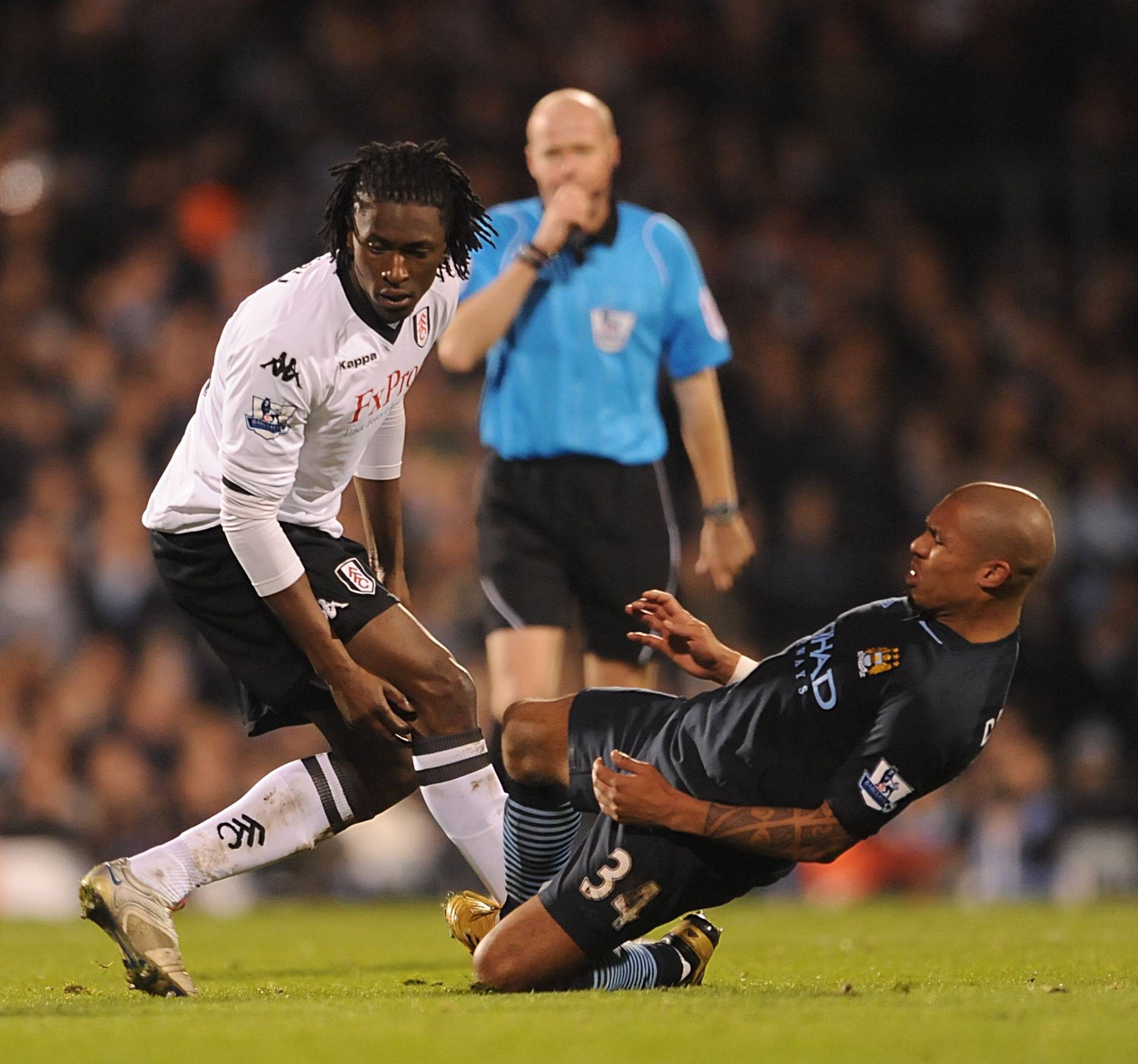 Soccer - Barclays Premier League - Fulham v Manchester City - Craven Cottage