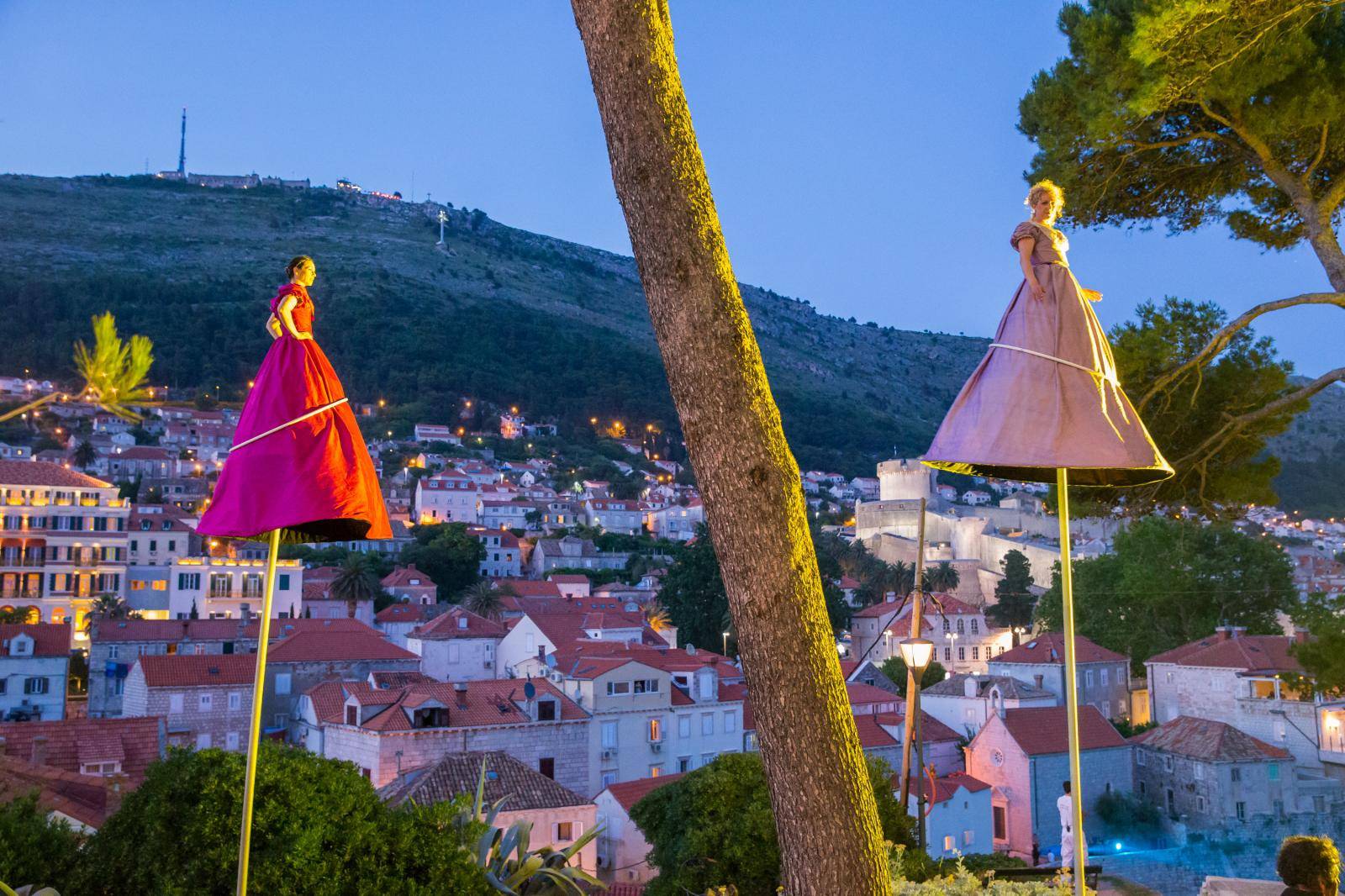 Feštali su tri dana i gotovo su ostavili Dubrovnik bez struje