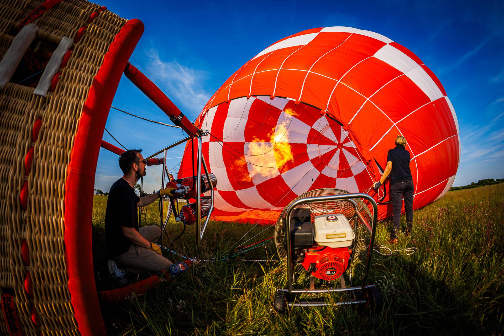 Nebo iznad Hrvatske obojeno kockicama - hrvatski balon "Kockice" osvaja visine!