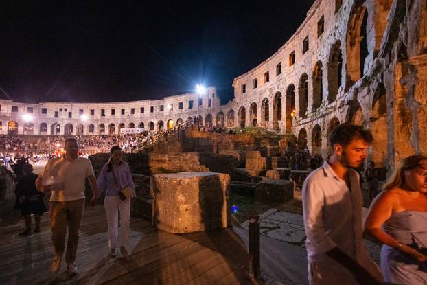 Borbe gladijatora u pulskoj Areni