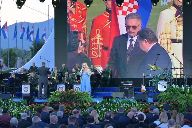 Svečani koncert u Zagrebu povodom 35. obljetnice postrojavanja Zbora narodne garde i ustrojavanja Hrvatske vojske i policije