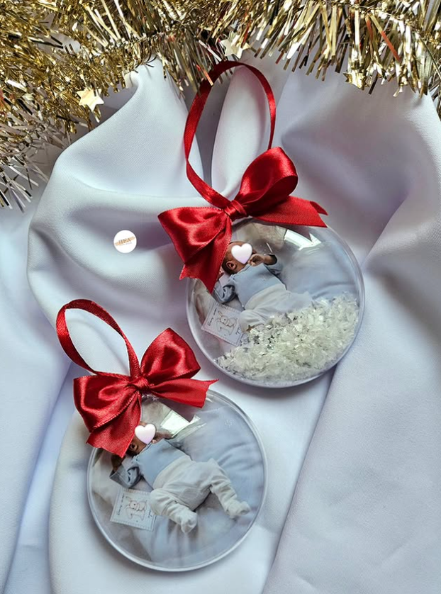 Naši umjetnici i dizajneri nude ukrase za Božić: Šalice se zlate, a vezeni vijenci su najtraženiji