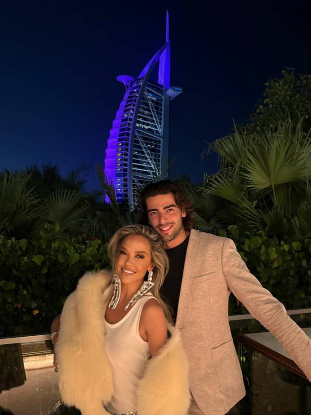 Bling, Bling! Maja i Šime feštaju u Dubaiju. Njoj na ruci sjaji sat od 50.000 eura?! Pogledajte!