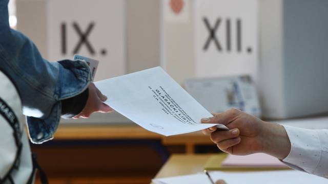 Sibenik: DIP je objavio izlaznost na izborima do 11.30 sati, izaslo je 24,18 posto biraca