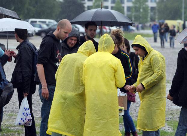 Zagreb: Najvjerniji fanovi Metallice ve? su stigli ispred Hipodroma