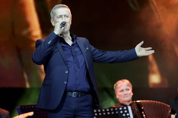 Koncert sjećanja na Tomu Zdravkovića u Areni Zagreb