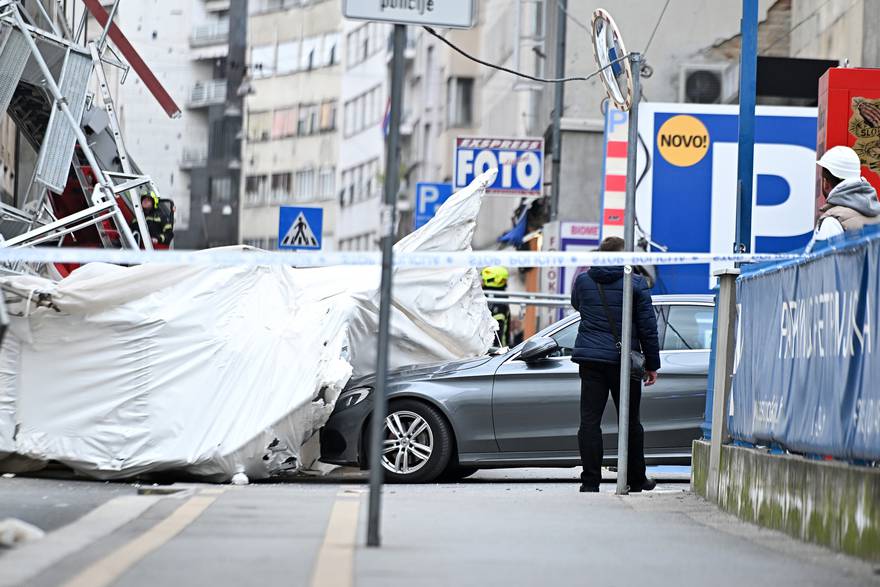 Zagreb: Urušila se skela sa zgrade u Petrinjskoj ulici