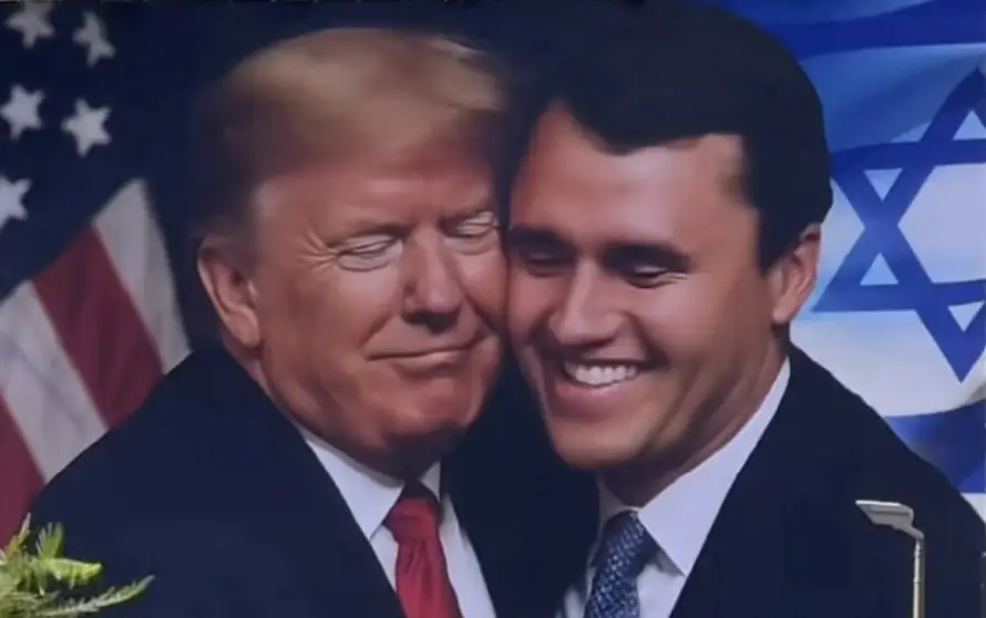 Trump objavio sliku sebe i Kirka sa zastavama SAD-a i Izraela: 'Svi su voljeli Charlieja'