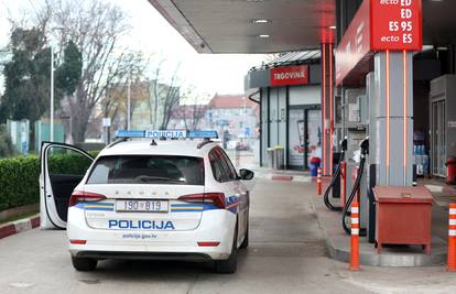 Lijepili naljepnice s obilježjima Republike Srpske na A3: Sud im opalio zatvorsku kaznu!