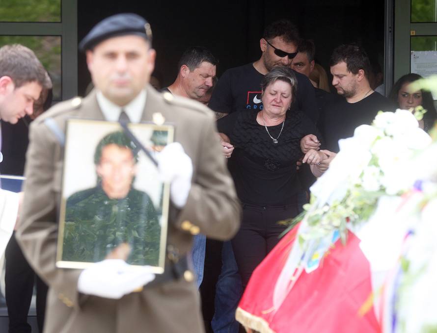 'Konačno će pronaći svoj mir. Naša kalvarija sad je završila'