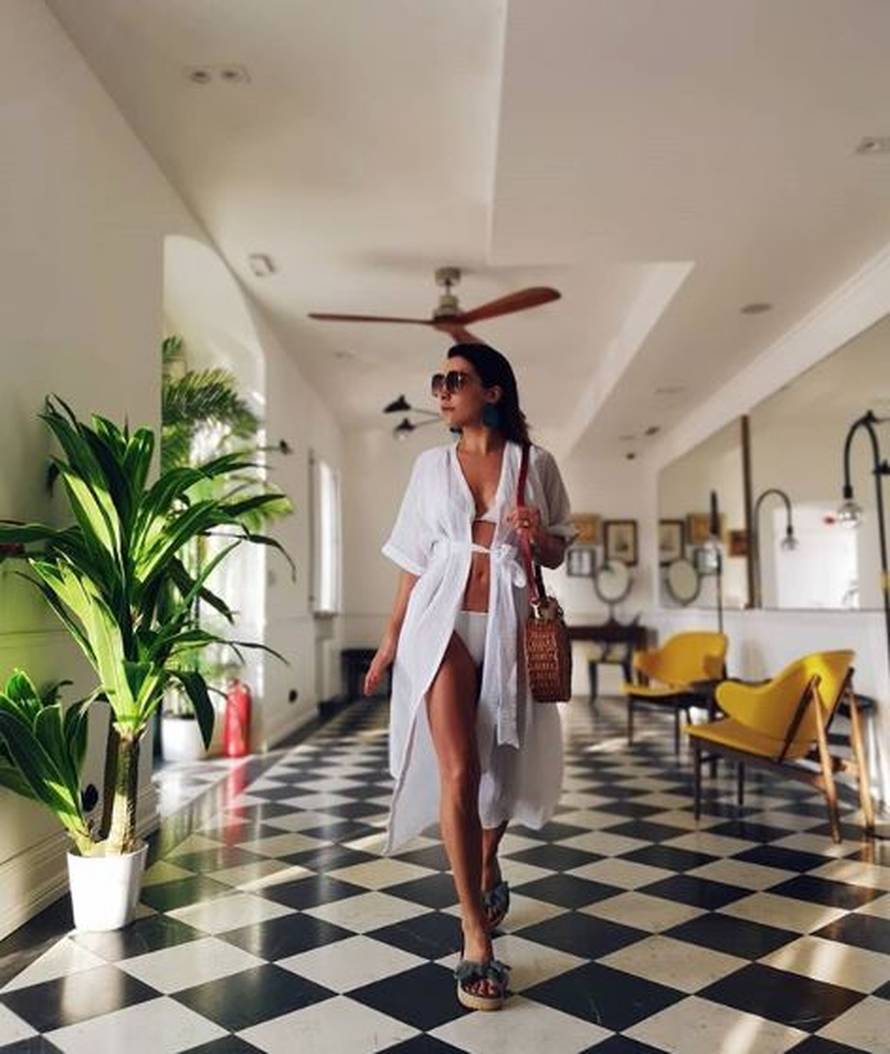 Ljetne radosti: Pokazale su obline  u bikiniju, ali i bez njega