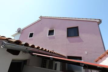 24sata Cancini: Ku&cacute;a obitelji Kiki&cacute; u kojoj je izgorio apartman