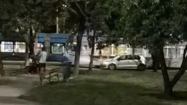 Čitatelji nam poslali snimku divlje vožnje na Črnomercu: 'Bojali smo se da nas ne zgazi!'