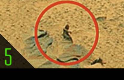 Pet intrigantnih fotki s Marsa: Dokaz života u svemiru ili...?