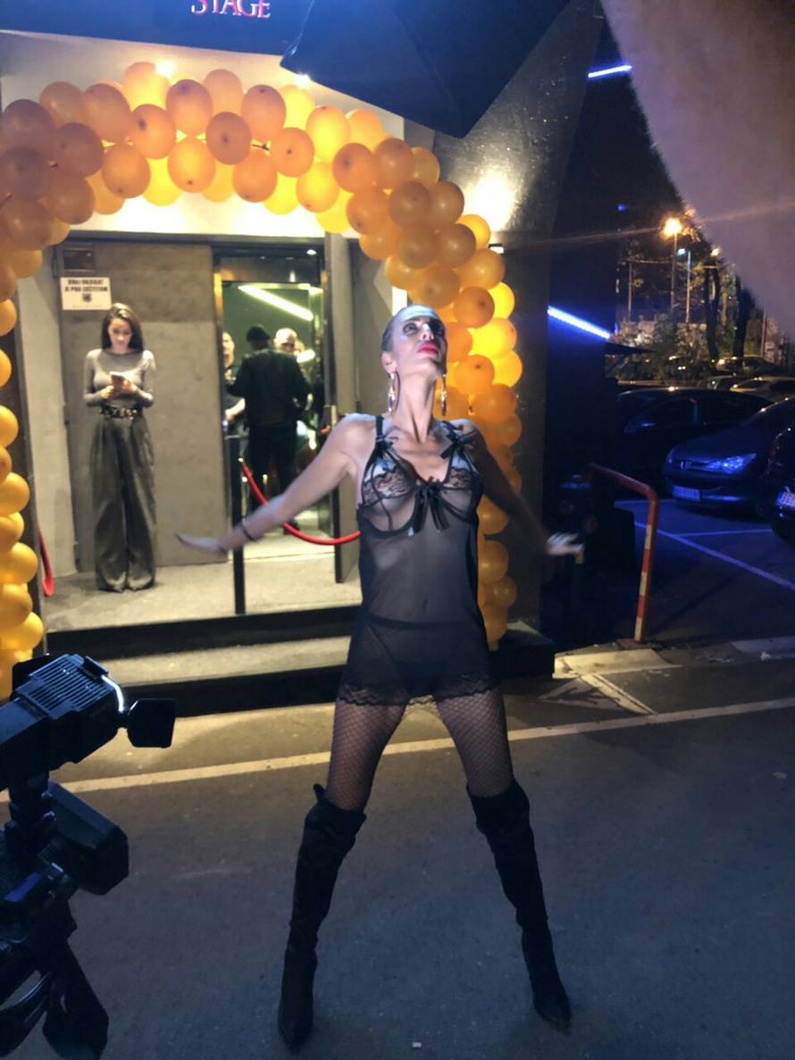 Ava Karabatić: Ja sam nebeska kur*a, a volim starije muškarce