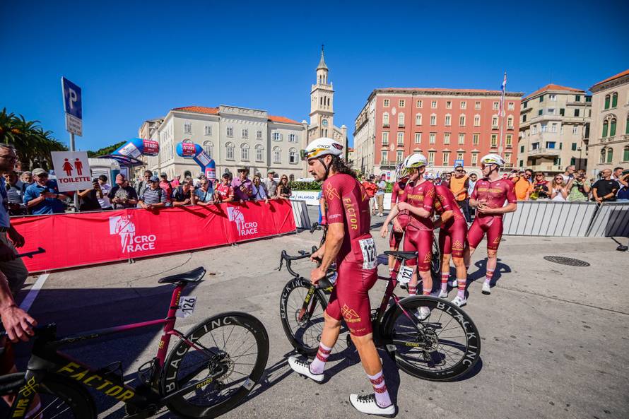 Split: Start biciklističke utrke CRO Race na splitskoj rivi
