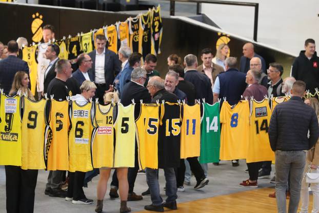 Split: Izložba 150 dresova povodom 80. rođendana KK Split