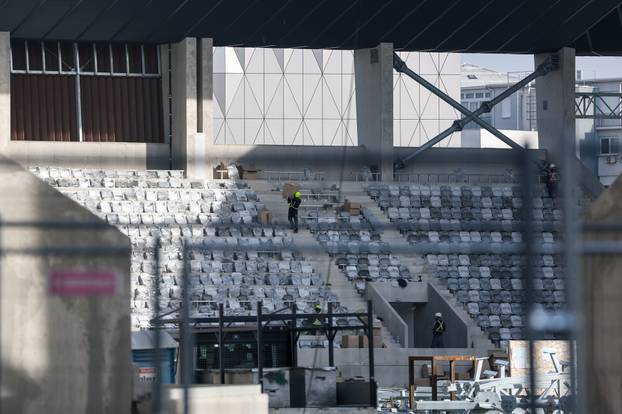 Zagreb: Počelo postavljanje stolica na sjevernoj tribini stadiona u Kranjčevićevoj