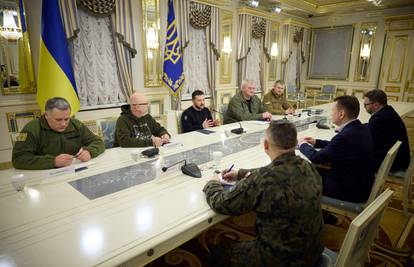 Neizvjesnost u ukrajinskom ministarstvu obrane, Reznikov na odlasku: 'Sve će se riješiti'