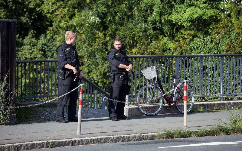 Police operation near refugee department in Zirndorf