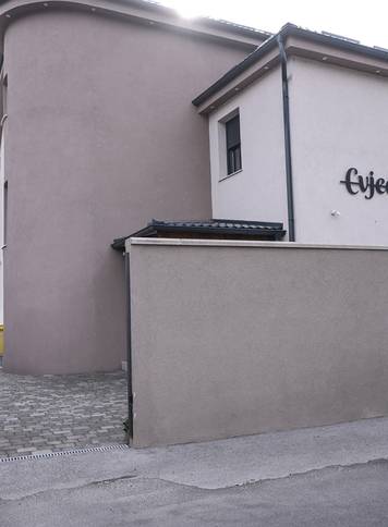 Zagreb: U stanu na &Scaron;estinskom trgu ubijen mu&scaron;karac