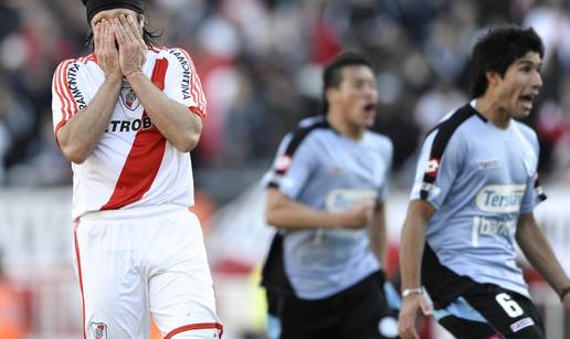 Debakl: River Plate ispao u drugu ligu nakon 110 godina!