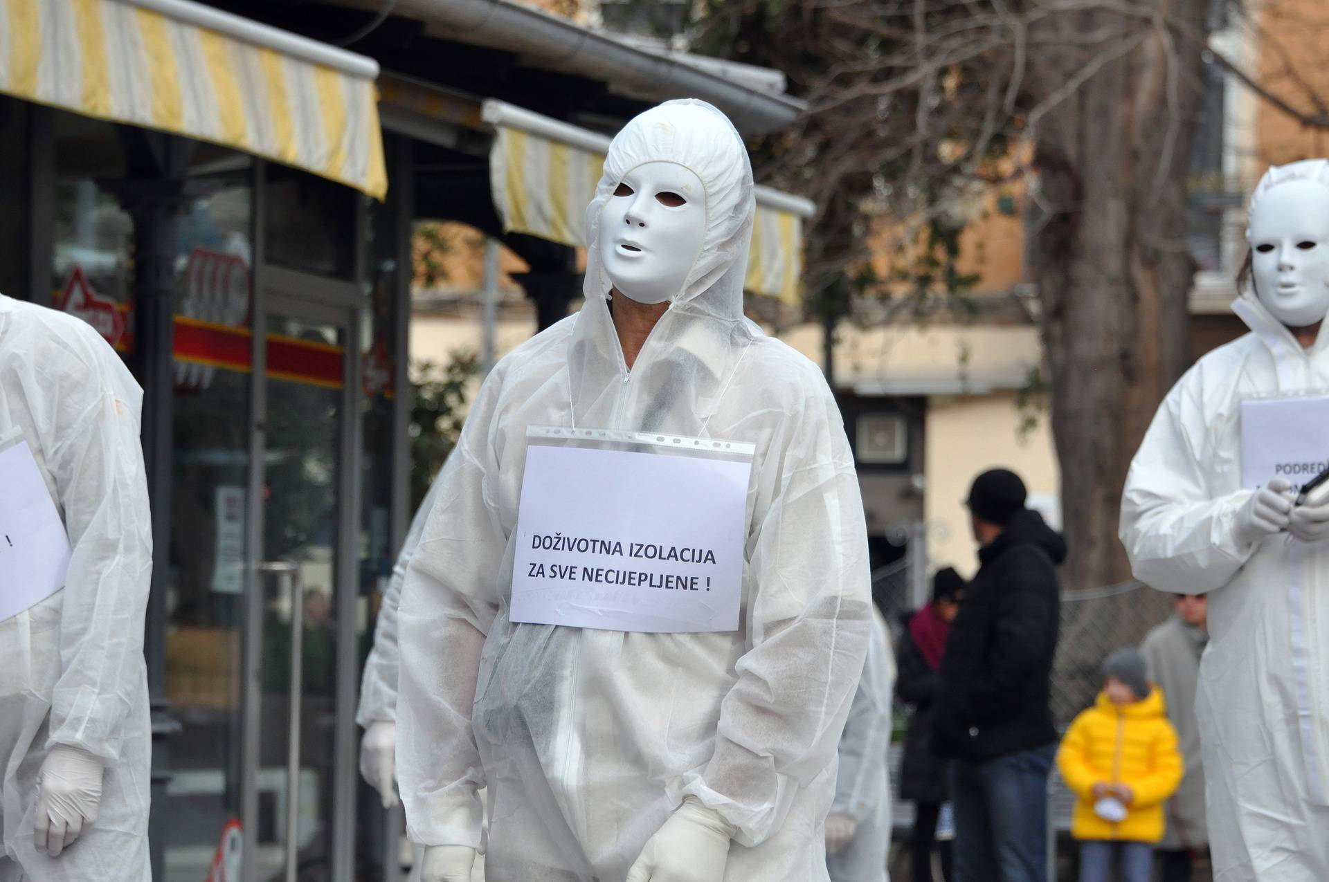 Održan je performans usmjeren protiv epidemioloških mjera