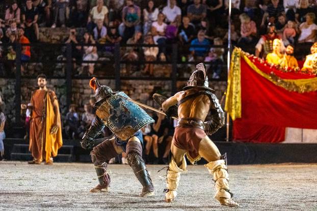 Borbe gladijatora u pulskoj Areni