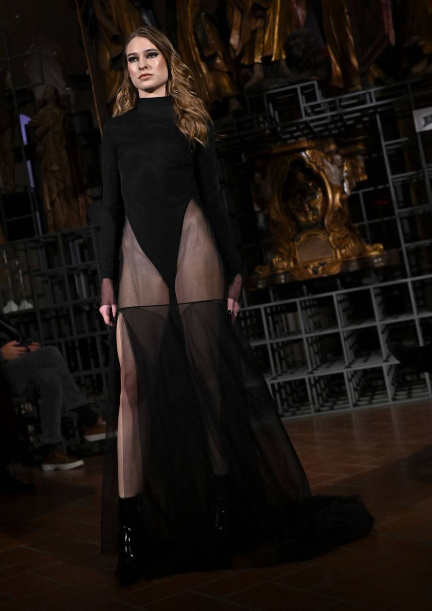 Zagreb: Modna revija Duchessa u MGZ