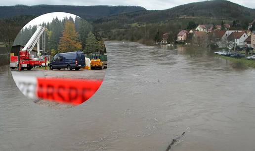 Monstruozni zločin: Majka (35) bacila bebu (1) u ledenu rijeku