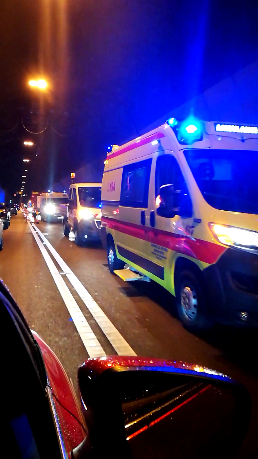 Šok u tunelu Učka: Otpao dio ventilacije, sudarila se dva auta