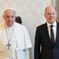 Papa Franjo primio je Olafa Scholza u privatnoj audijenciji