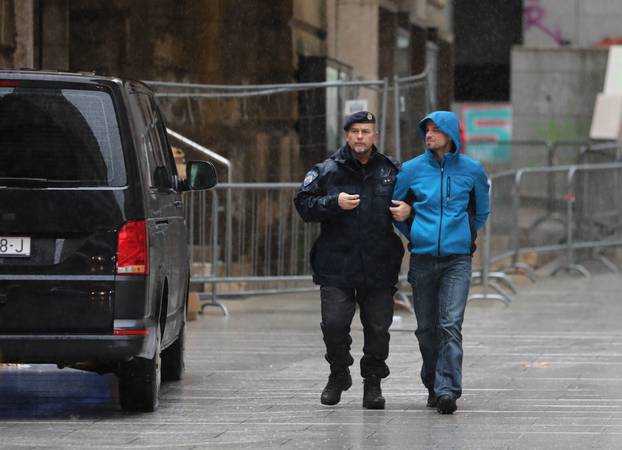 Rijeka: Privodjenje osumnjicenih na ispitivanje u USKOK