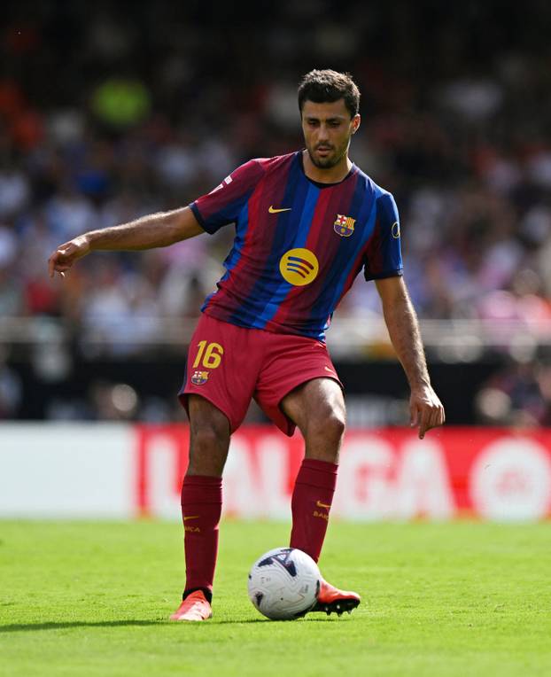LaLiga - Valencia v FC Barcelona
