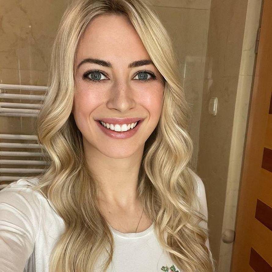 Brozović je u trenirci s pizzama nasmijao Modrića i ekipu: Ma, još ti samo nedostaje salama!