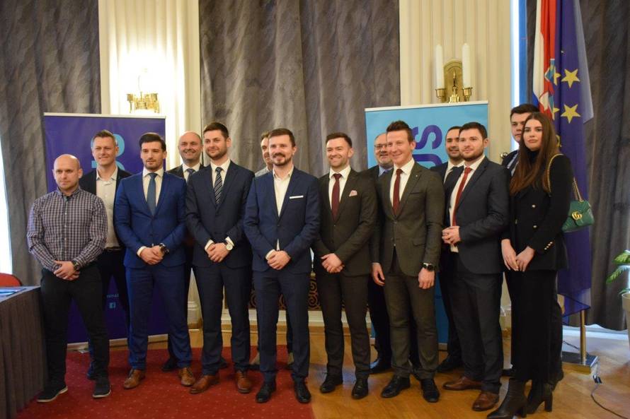 Osnovan "liberalni Most": Mi želimo ukinuti porez na plaće!