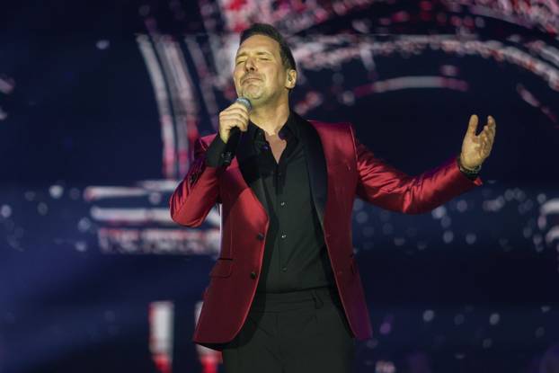 Zagreb: Peđa Jovanović održao koncert u Areni