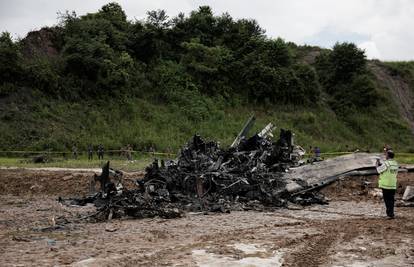 Avion skliznuo s piste pa se zapalio, 18 mrtvih u Nepalu