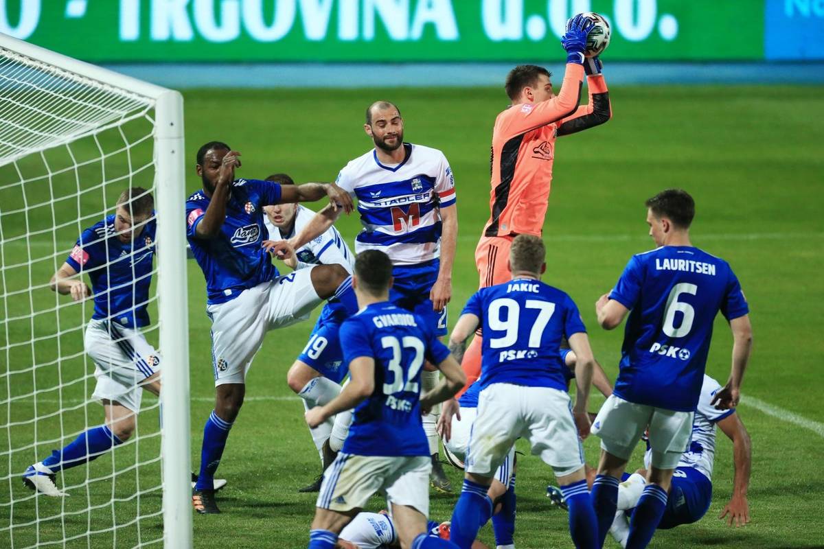 Dinamo je jako ranjiv, 'plavi' opet igrali jedno poluvrijeme, ali su i dalje favoriti za naslov...