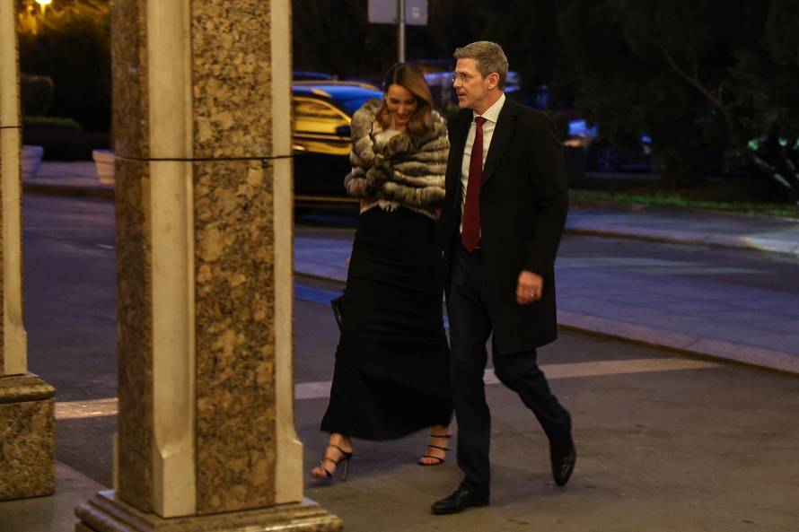 Zagreb: Dolazak uzvanika na svadbu Marijana Kustića i Nike Perenčević