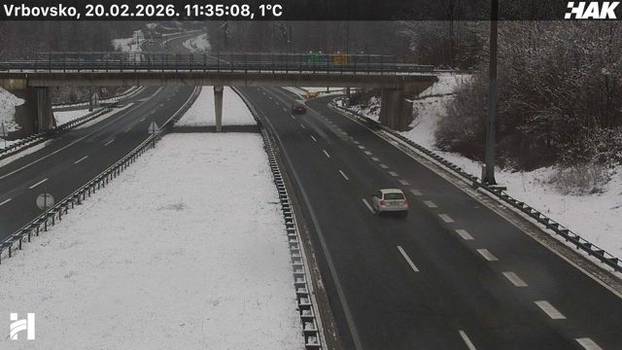 Pogledajte fotografije s kamera HAK-a, snijeg pada i u Zagrebu