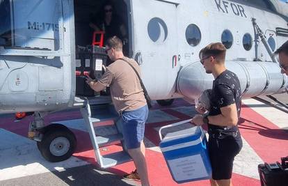Helikopterom zrakoplovstva prevezli srce iz Splita u Zagreb
