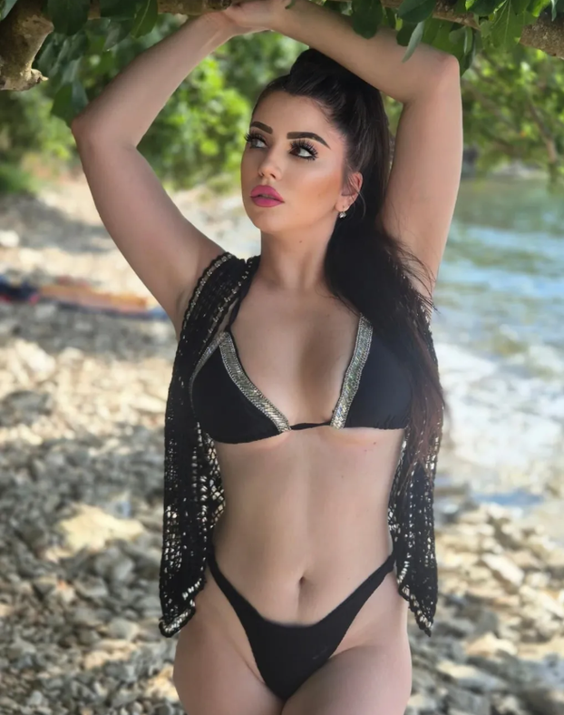 Razvela se, pronašla je drugog pa prekinula: Ovako sad izgleda Stela iz 'Ljubav je na selu'...